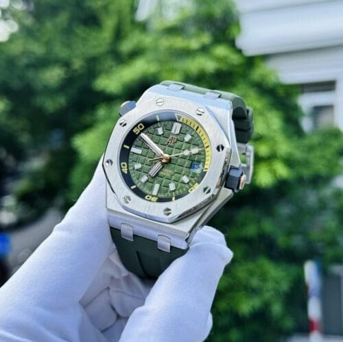 Audemars Piguet Royal Oak 15720ST 42mm IP Factory Green Dial - Audemars Piguet Royal Oak 15720ST 42mm IP Factory Green Dial -