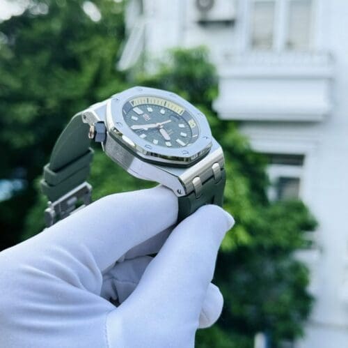 Audemars Piguet Royal Oak 15720ST 42mm IP Factory Green Dial - Audemars Piguet Royal Oak 15720ST 42mm IP Factory Green Dial -