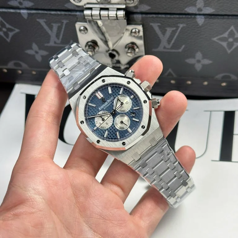 Audemars Piguet Royal Oak 26331 Chronograph Blue Dial 41mm - Audemars Piguet Royal Oak 26331 Chronograph Blue Dial 41mm -