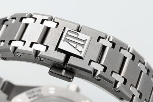 Royal Oak 39mm 15202IP Titanium ZF 1:1 Best Edition Gradient Blue Textured Dial on SS Bracelet A2121 V2 - Royal Oak 39mm 15202IP Titanium ZF 1:1 Best Edition Gradient Blue Textured Dial on SS Bracelet A2121 V2 -